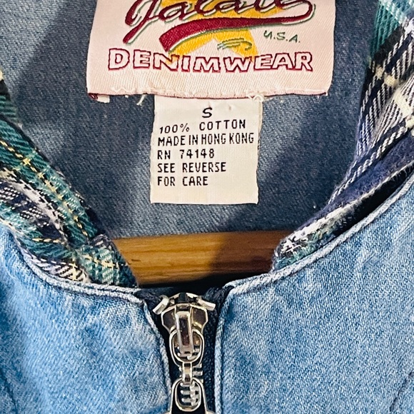 Vintage zip up hoodie with flannel hoodie. - Picture 4 of 6